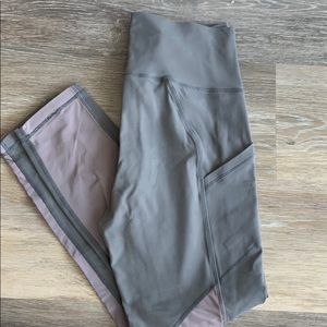 Ankle length athletic leggings